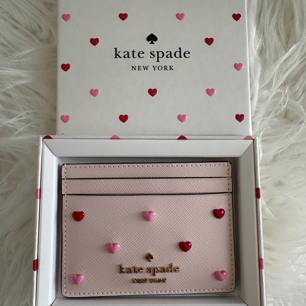 NWT Kate Spade  Boxed Madison Heart Studs Small Slim Card Holder